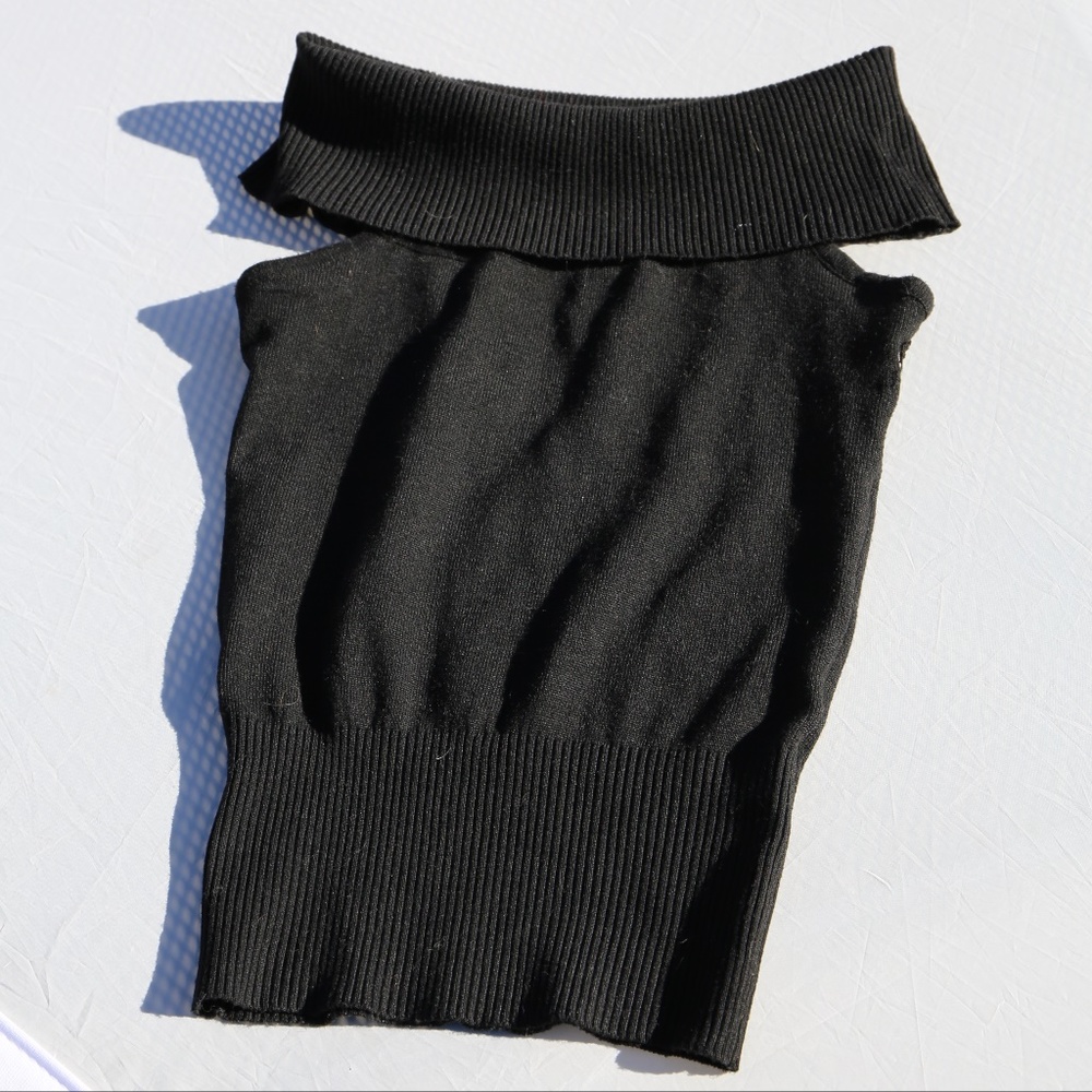 cold shoulder tank